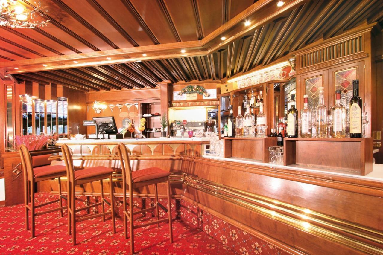 Hotel Rubino Deluxe Campitello di Fassa Esterno foto