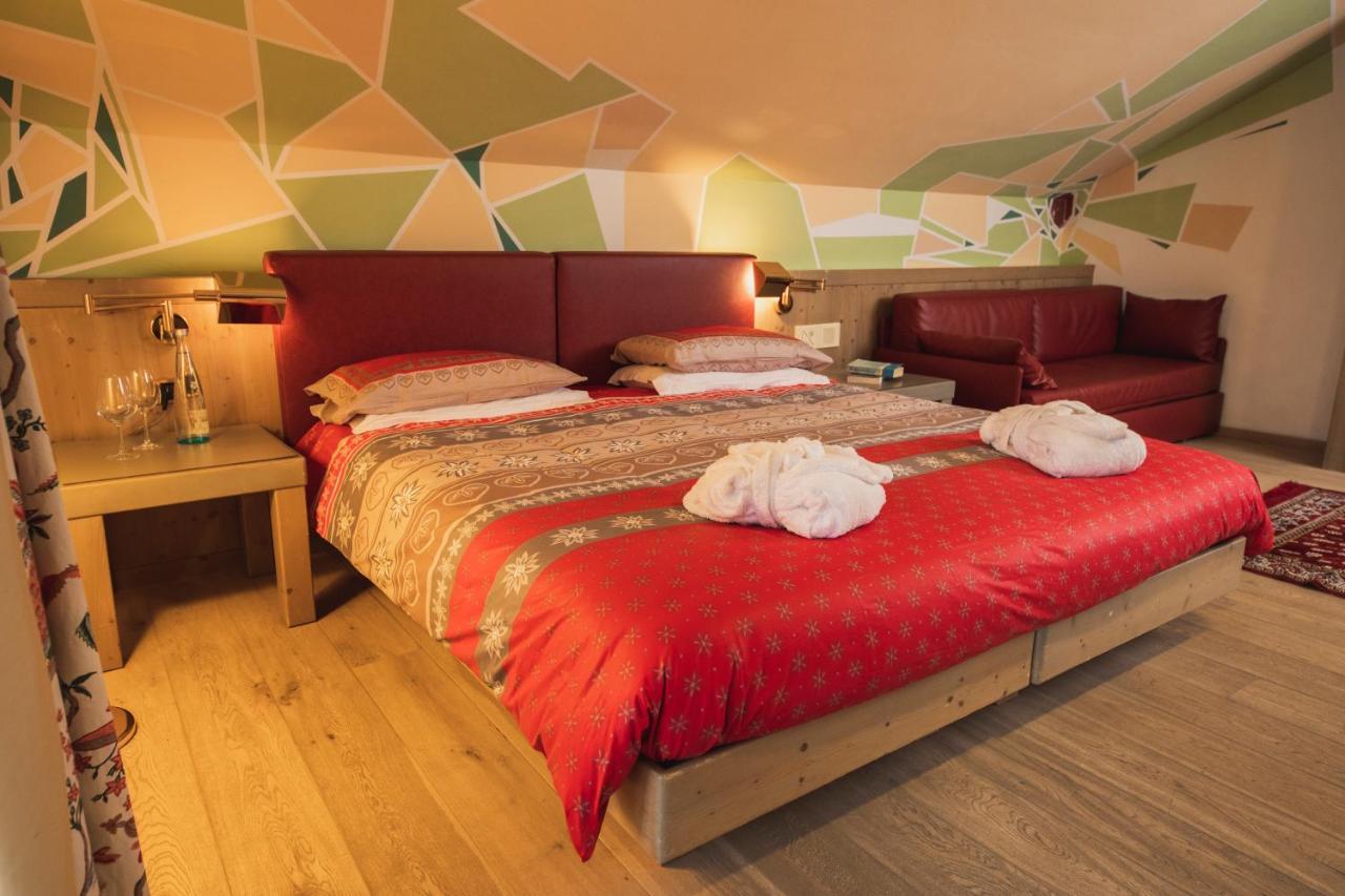 Hotel Rubino Deluxe Campitello di Fassa Esterno foto