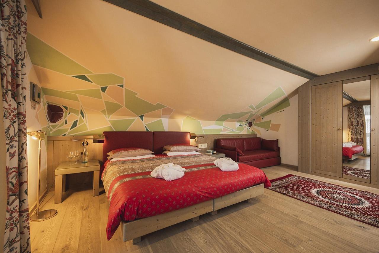 Hotel Rubino Deluxe Campitello di Fassa Esterno foto