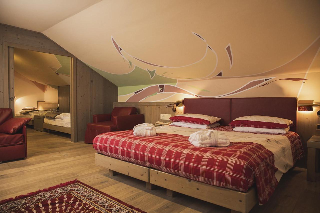 Hotel Rubino Deluxe Campitello di Fassa Esterno foto